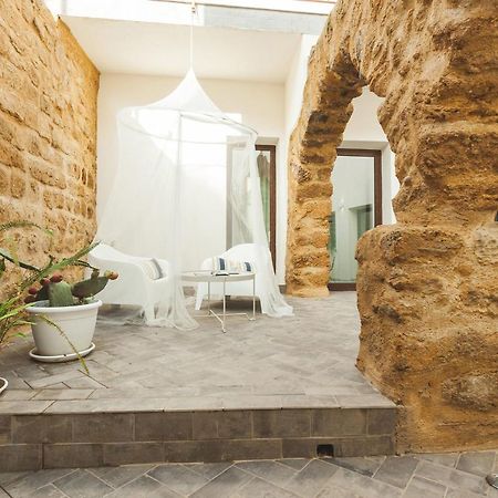 Hotel Cortile Baronello Agrigento Exterior foto