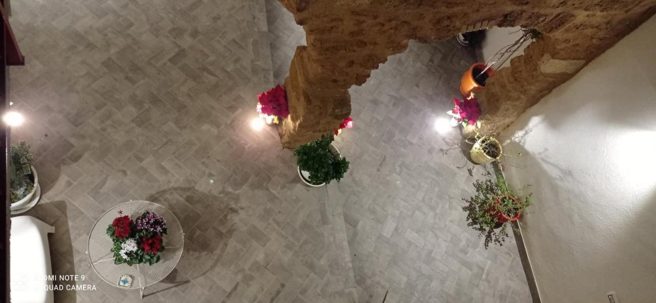 Hotel Cortile Baronello Agrigento Exterior foto