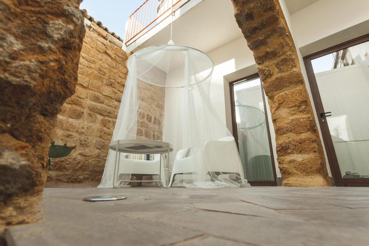 Hotel Cortile Baronello Agrigento Exterior foto