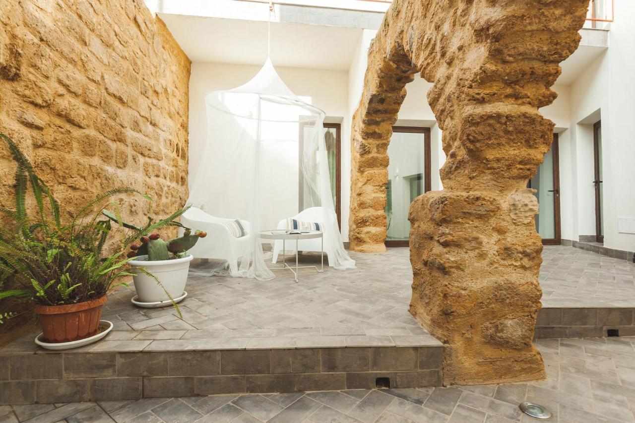 Hotel Cortile Baronello Agrigento Exterior foto