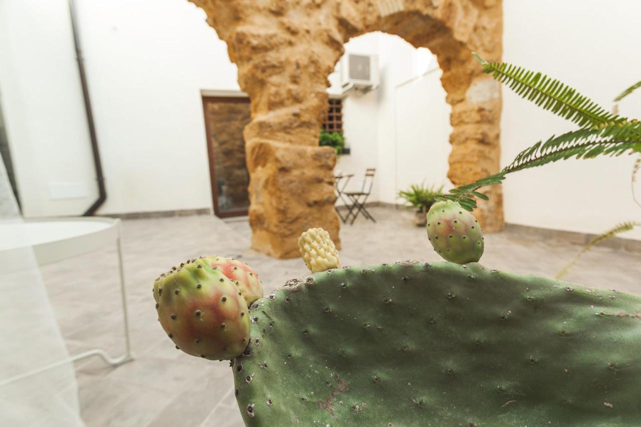 Hotel Cortile Baronello Agrigento Exterior foto