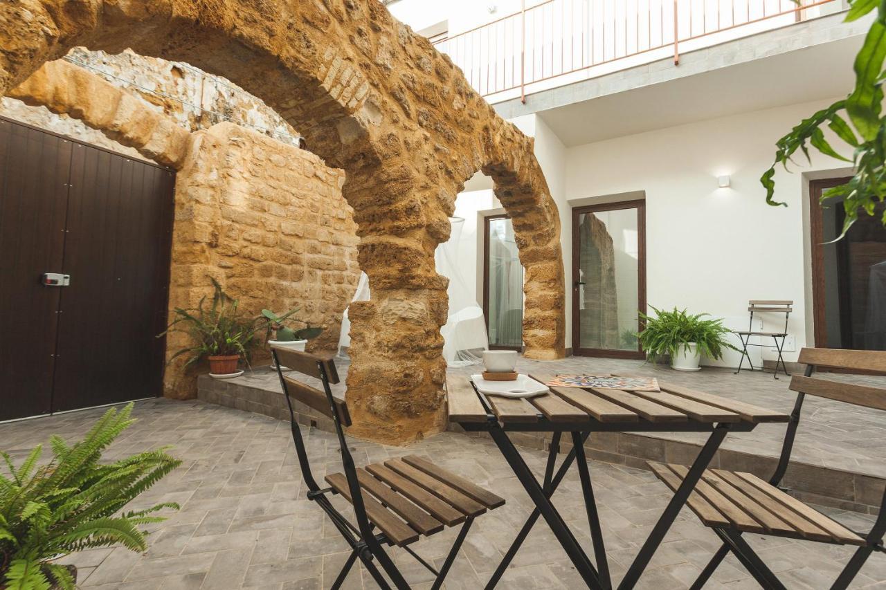 Hotel Cortile Baronello Agrigento Exterior foto